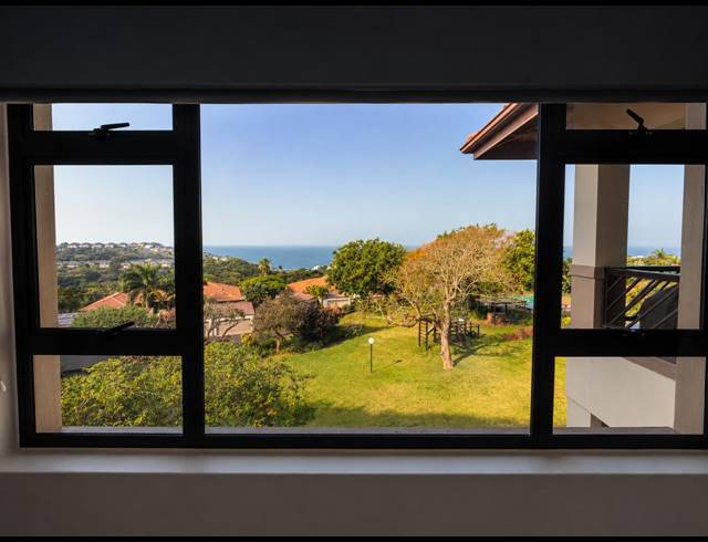 4 BEDROOM APARTMENT TO LET IN BALLITO CENTRAL